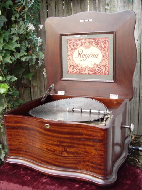 Regina Music Box : Official Site To Buy, Sell, Repair & Restoration of any antique  Regina music box. Al Meekins Antique Music Box